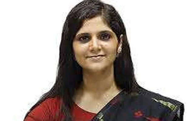 Anu Kumari (AIR-2 CSE-17) Sociology 318 Marks